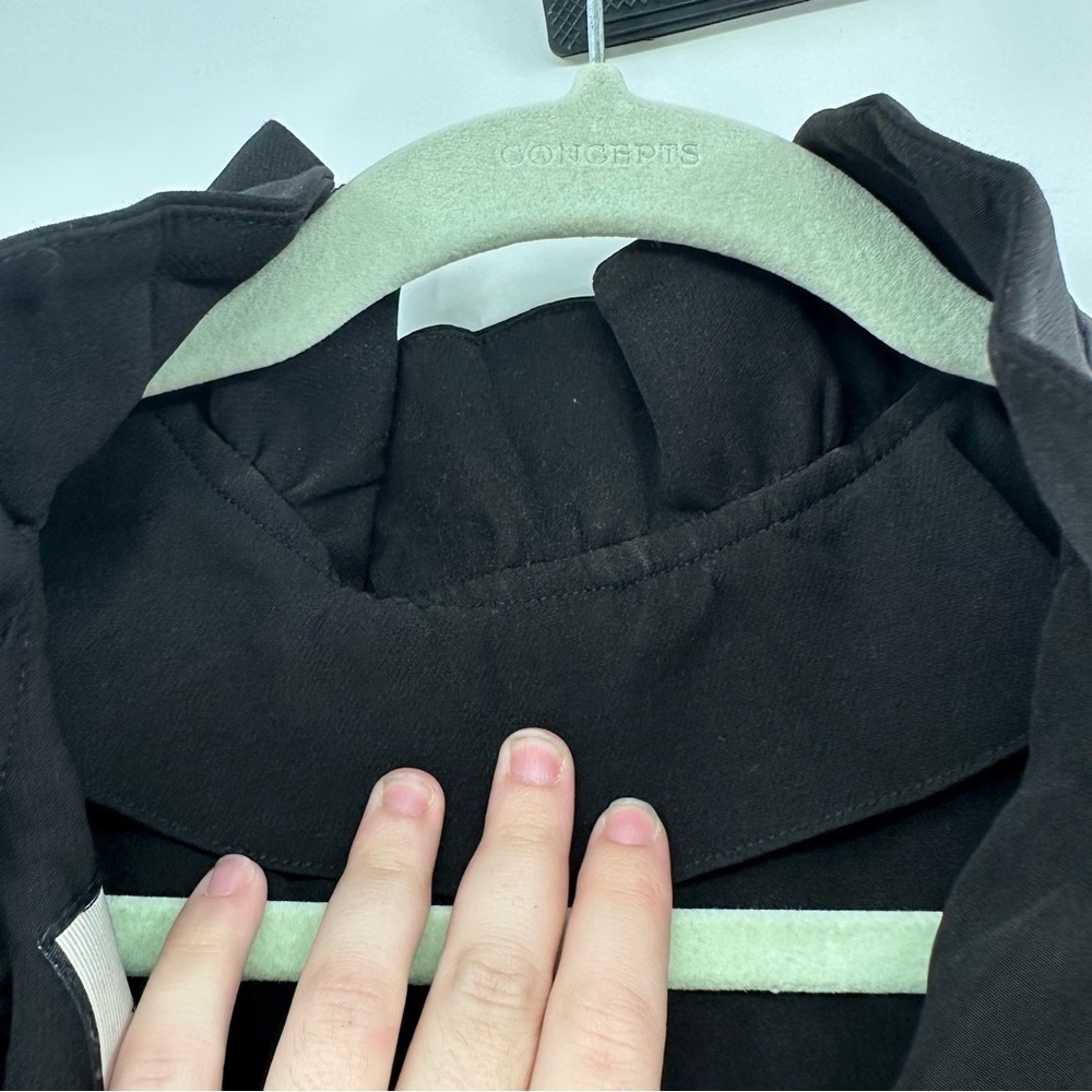 TUCKERNUCK Black Faye Blouse Size XXL Ruffle Neck Classic Staple - Picture 7 of 7